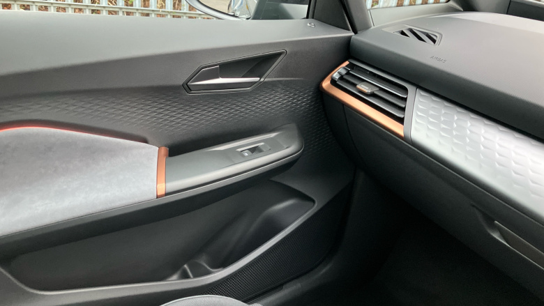 CUPRA Born 170kW e-Boost V1 59kWh 5dr Auto Electric Hatchback